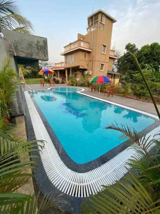 Shangri-La Valley Retreat Karjat Esterno foto